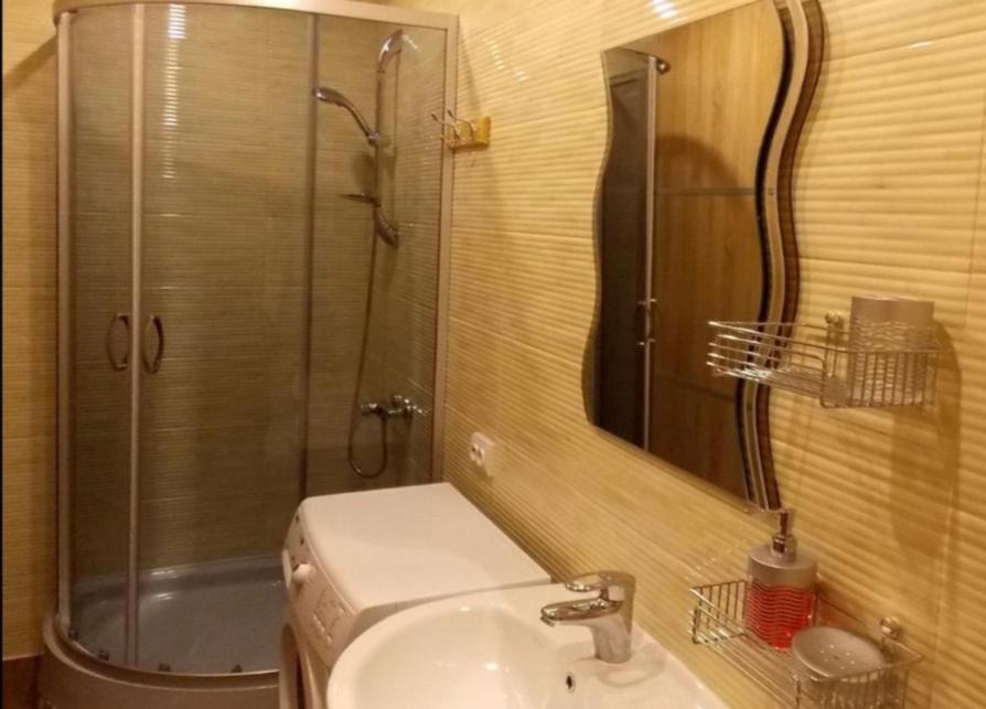 Svobody Avenue Apartment Lviv Værelse billede